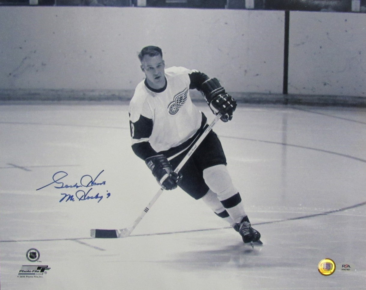 Gordie Howe HOF Signed/Inscribed 16x20 Photo Detroit Red Wings PSA/DNA 191582