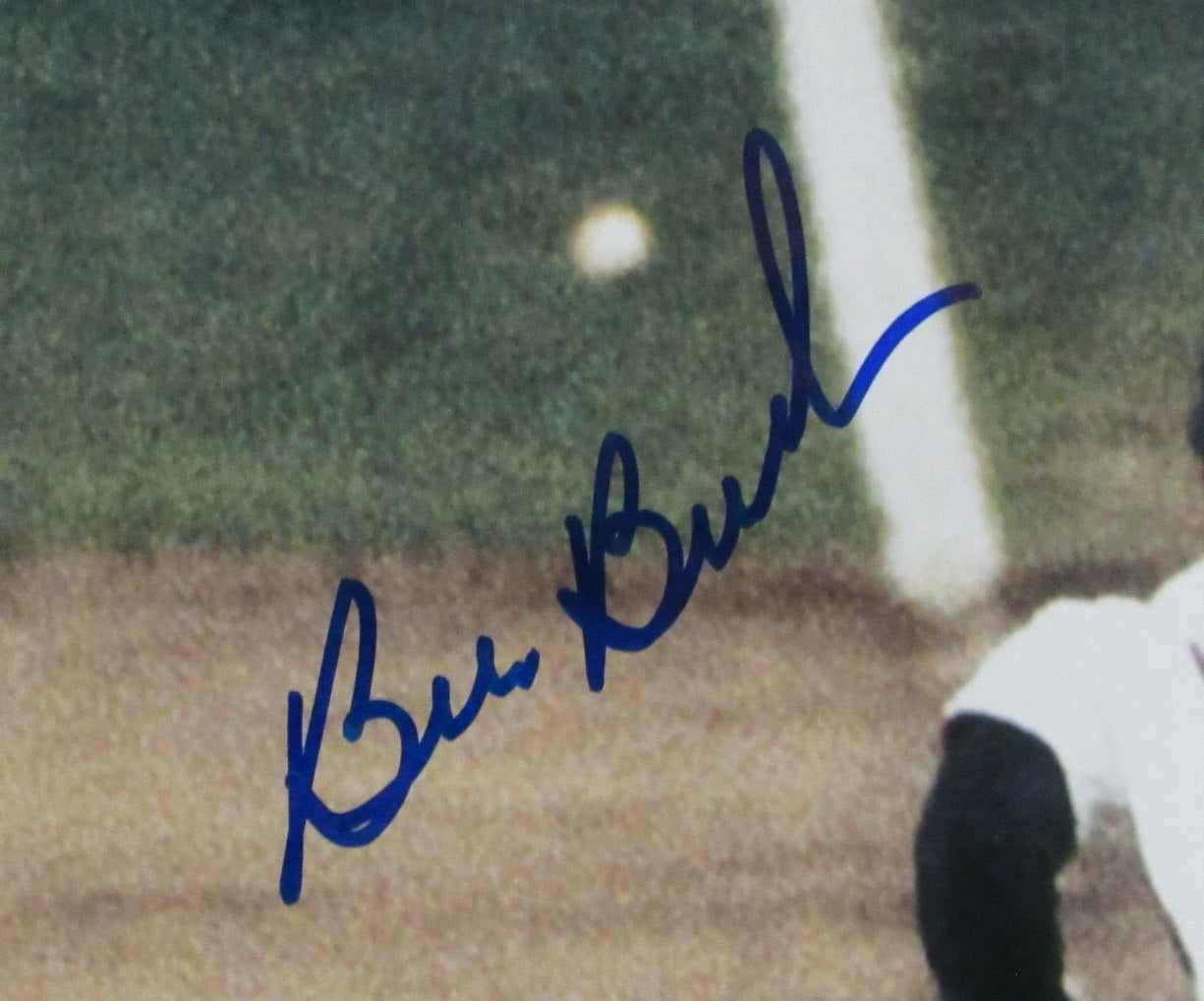 Bill Buckner/Mookie Wilson Dual-Signed/Autographed 16x20 Photo MLB Holo 191635