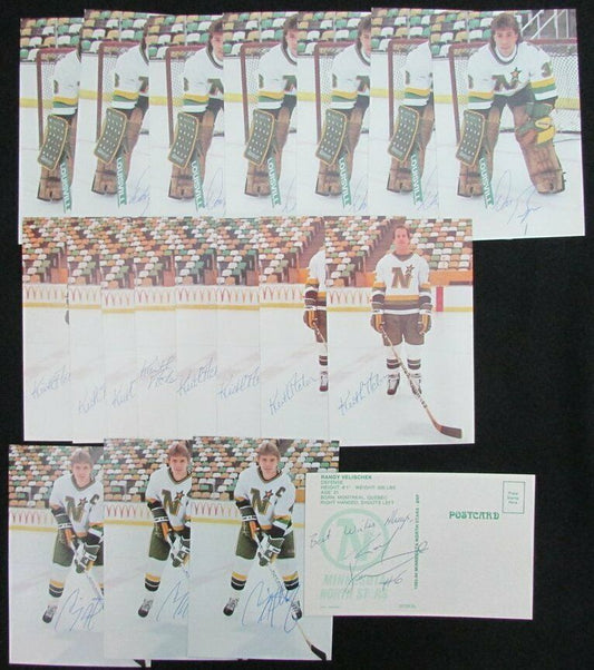 Lot of 19 Minnesota North Stars Signed 3.5x5.5 Team Postcard incl.Beaupre 150472