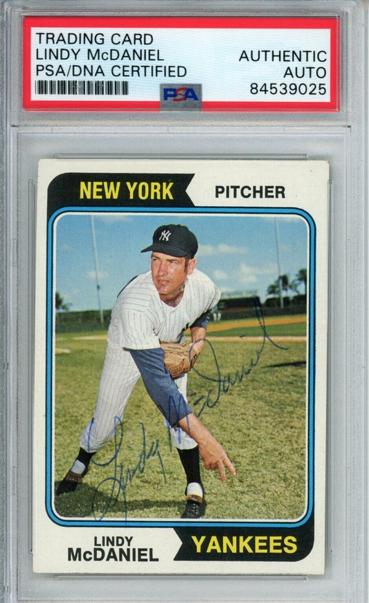 Lindy McDaniel Yankees Signed/Autographed 1974 TOPPS Card #182 PSA/DNA 166849