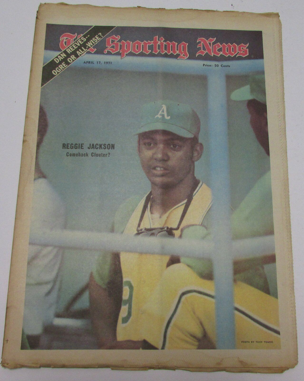 Reggie Jackson Oakland A's April 17, 1971 Sporting News Cover 144683