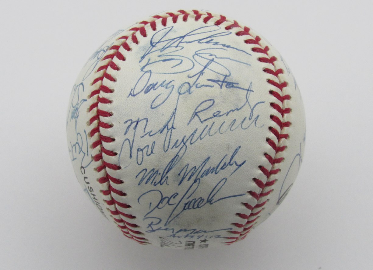 1994 New York Mets Team Signed by 30 Players ONL Baseball Saberhagen 185522