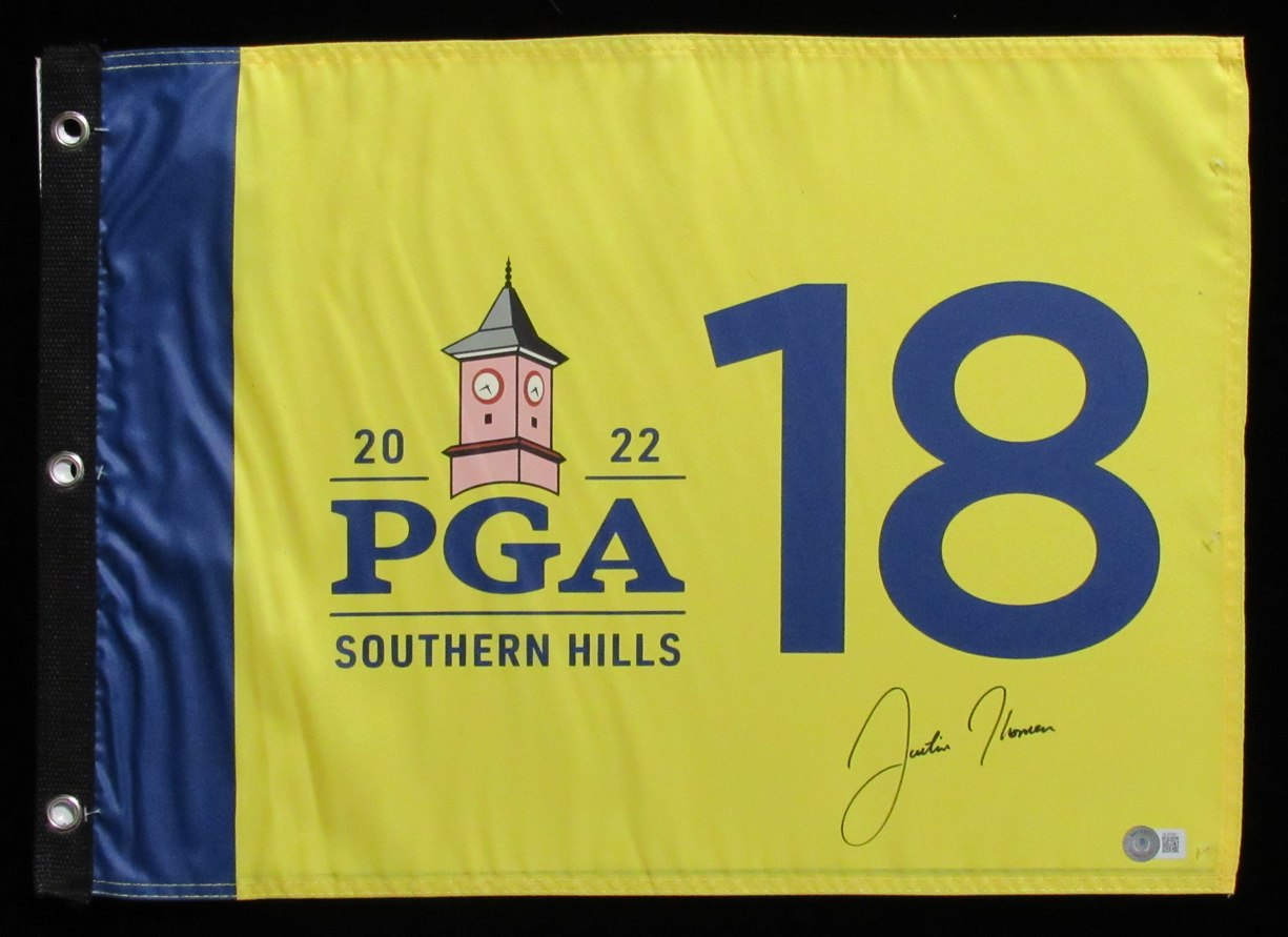 Justin Thomas signed 2022 PGA Southern Hills Golf Flag Beckett 188607