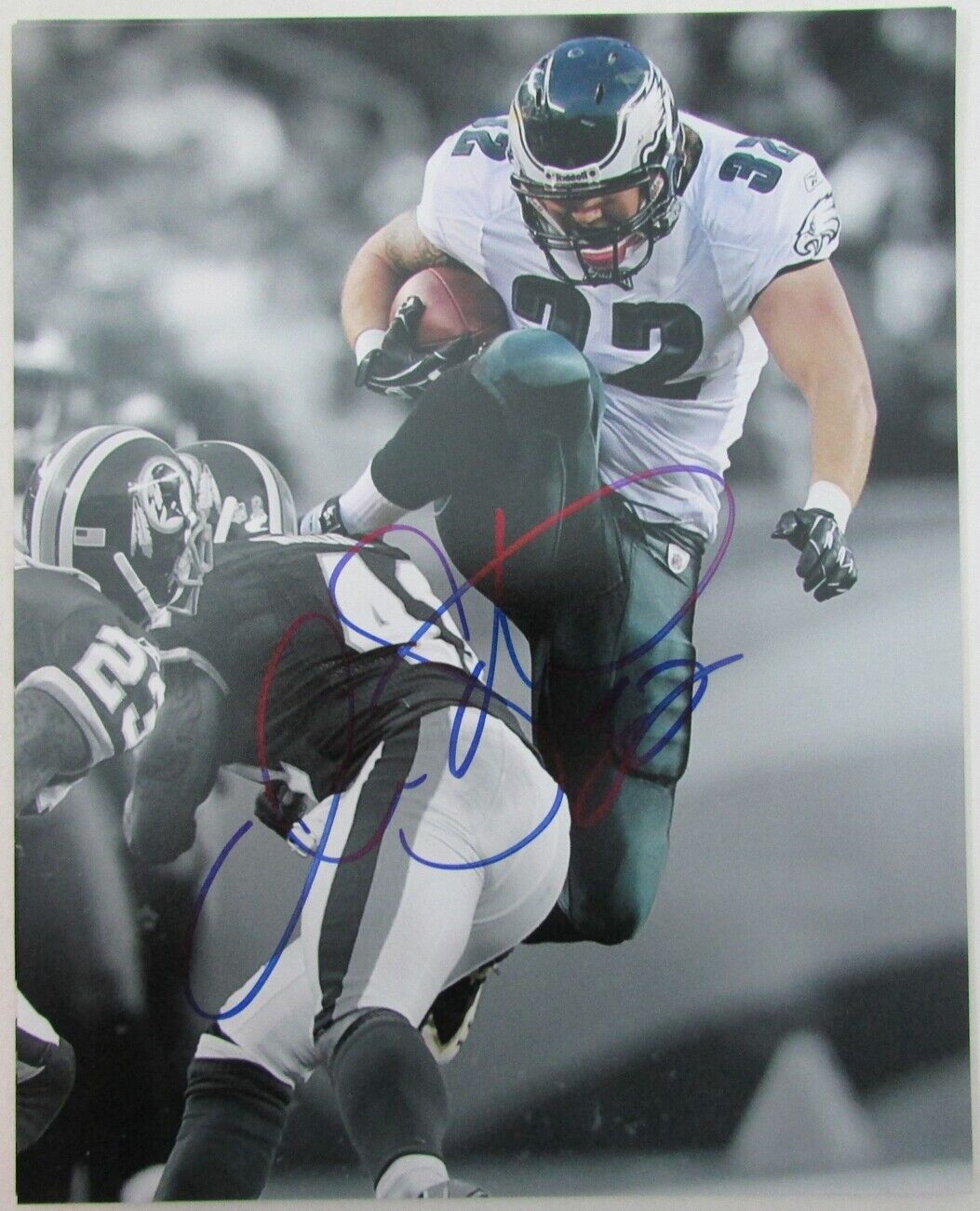 Lot of 8 Owen Schmitt WVU/ Philadelphia Eagles Signed 8x10 Photo 157589