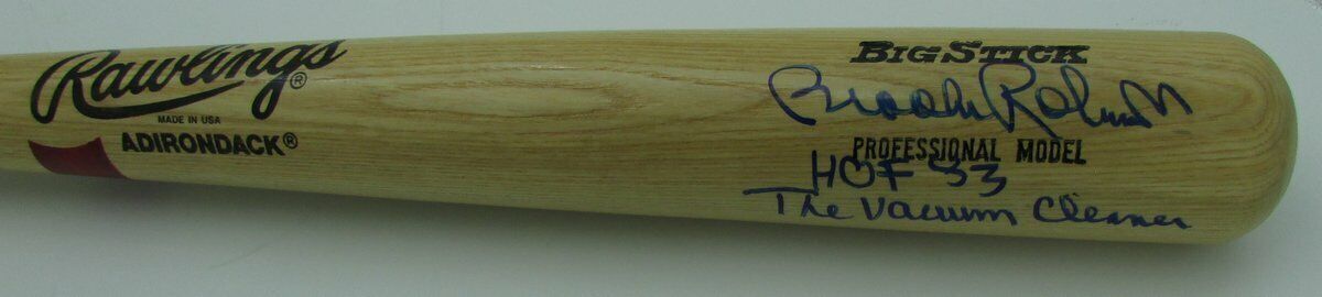 Brooks Robinson Orioles Signed Bat insc "The Vacuum Cleaner HOF 83" JSA 144303