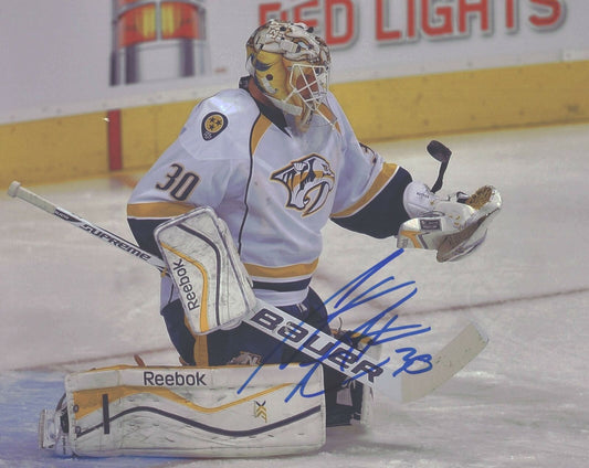 Carter Hutton Nashville Predators Signed/Autographed 8x10 Photo 152683