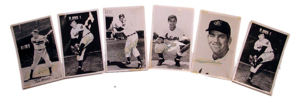 Lot of 10 Cleveland Indians Autographed/Signed 3.5x5.5 Photo Postcards