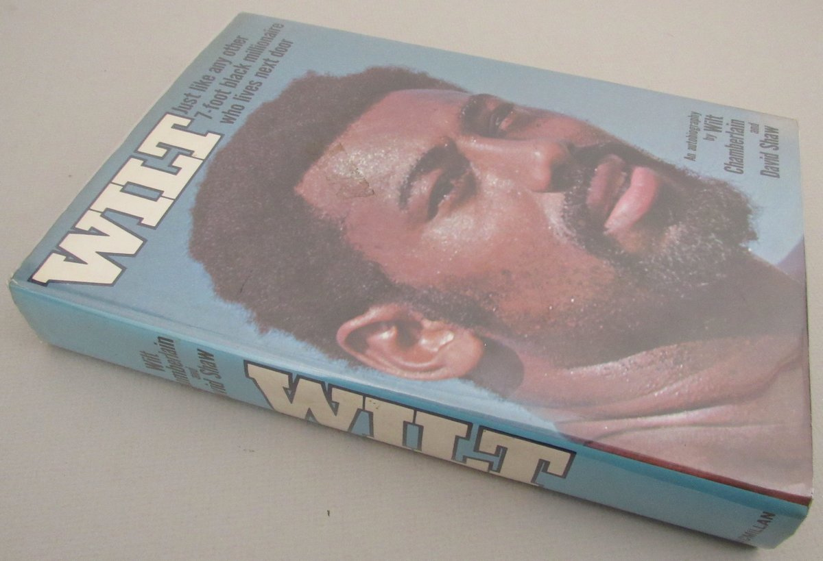 Wilt Chamberlain HOF 76ers Signed/Autographed "Wilt" Book Beckett 191839