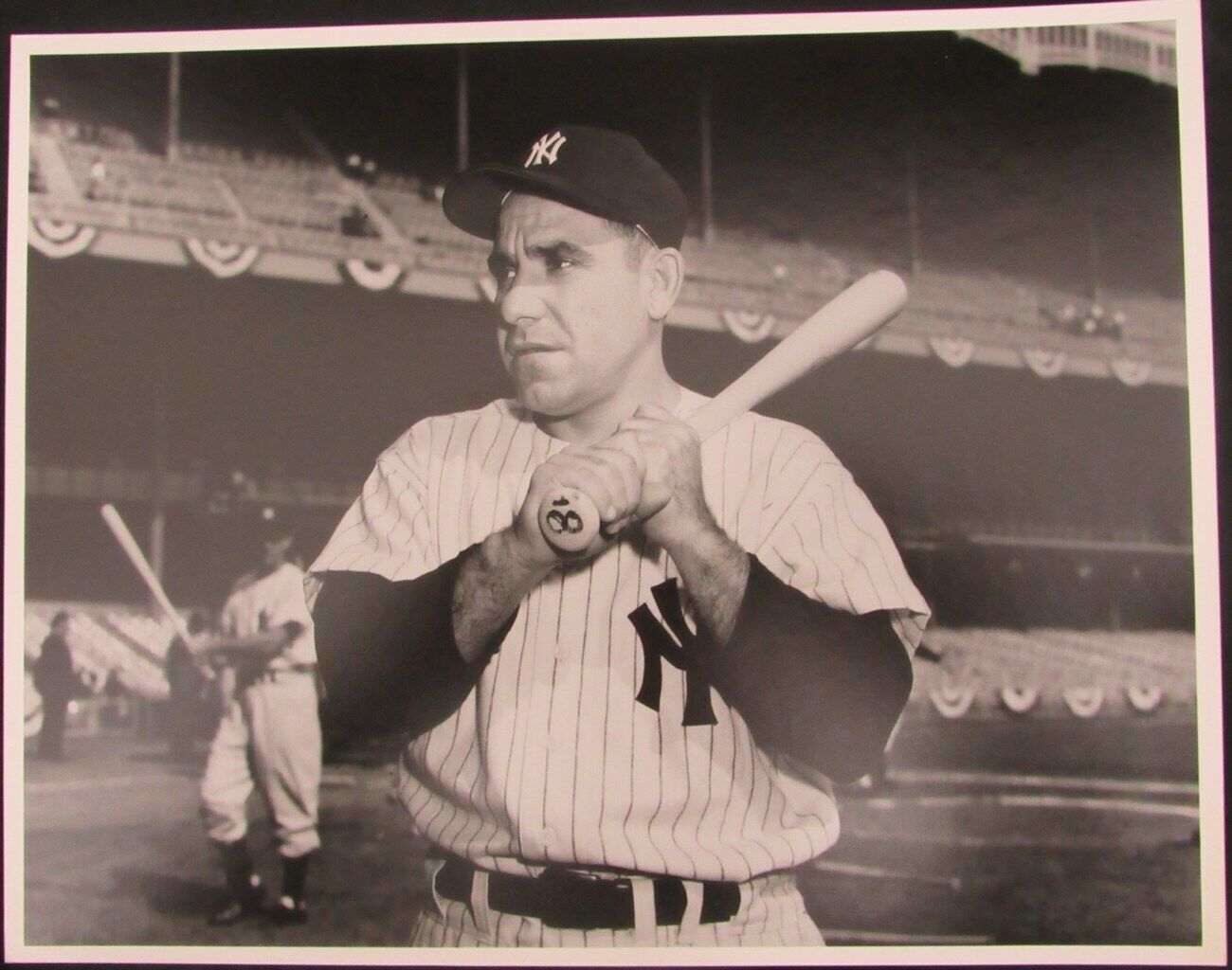 Yogi Berra New York Yankees Unsigned Vintage 11x14 B/W Photo 147921