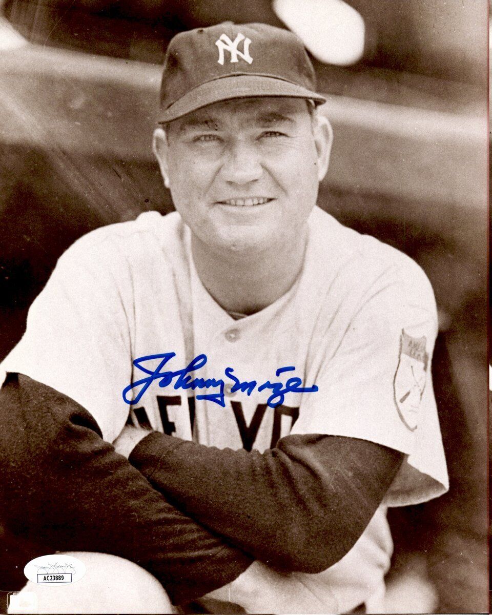 Johnny Mize HOF Autographed 8x10 B/W Photo New York Yankees JSA