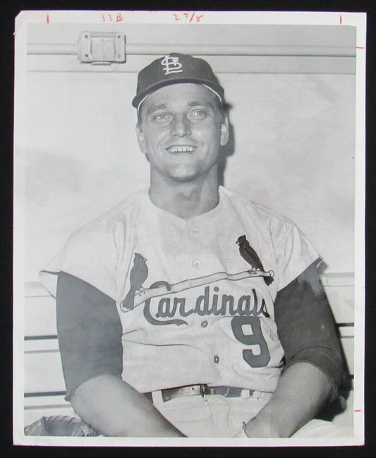 Roger Maris 1960's St. Louis Cardinals 8x10 B/W Wire/Press Photo 150823