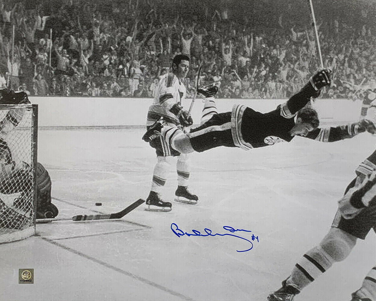 Bobby Orr Boston 1970 Stanley Cup Signed 16x20 Photo ORR HOLO 134099