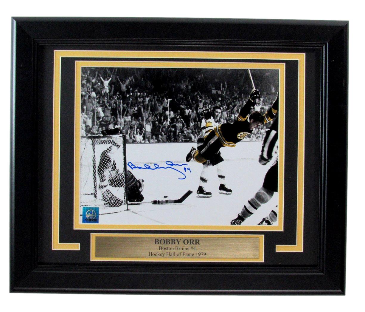 Bobby Orr HOF Signed 8x10 Photo Boston Bruins Framed GNR 187179