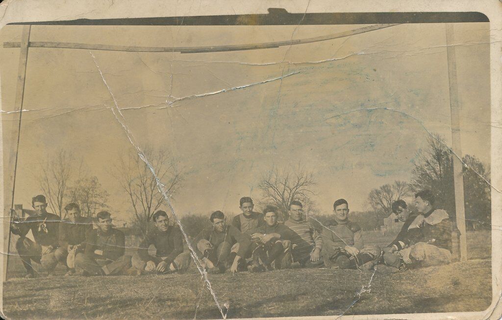 Vintage Football Team Photo Post Card 138941