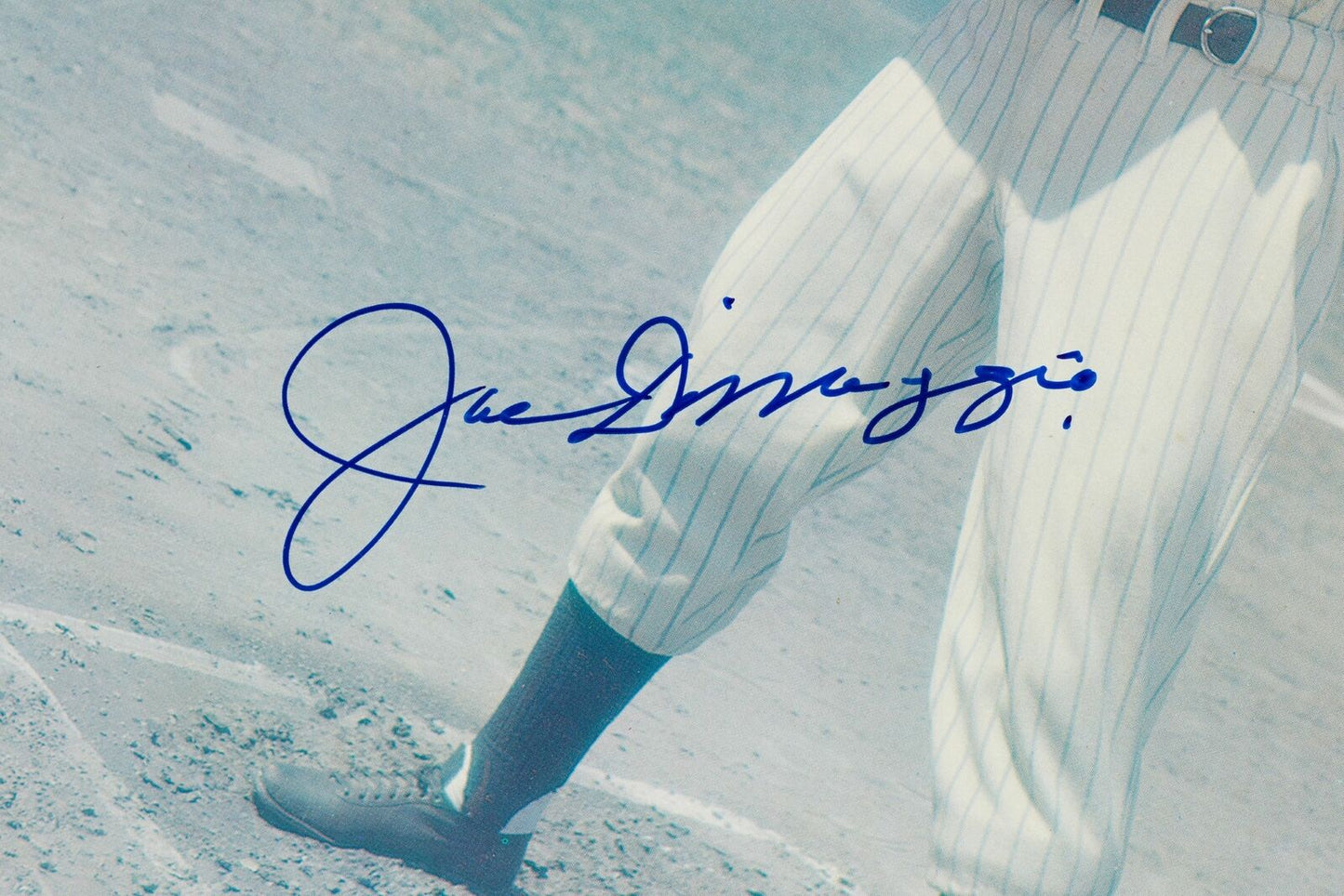 Joe DiMaggio Autographed 11x14 Photo New York Yankees Beckett