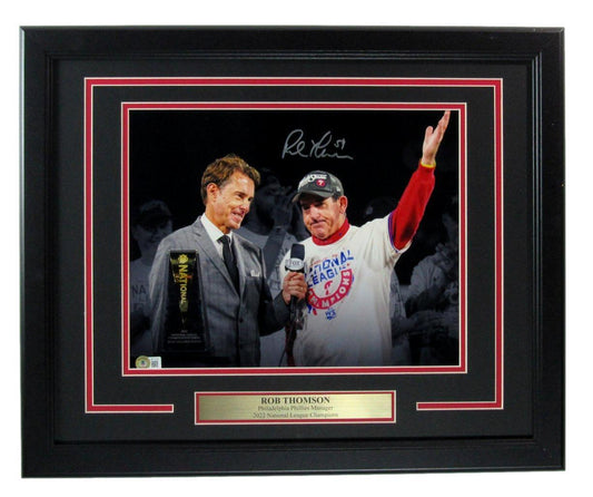 Rob Thomson Autographed 11x14 Photo Phillies Framed Beckett 176544