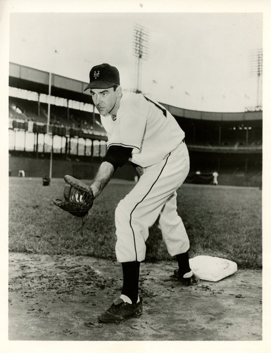 Tookie Giulbert 8x10 B/W 1952 Press Wire Photo New York Giants