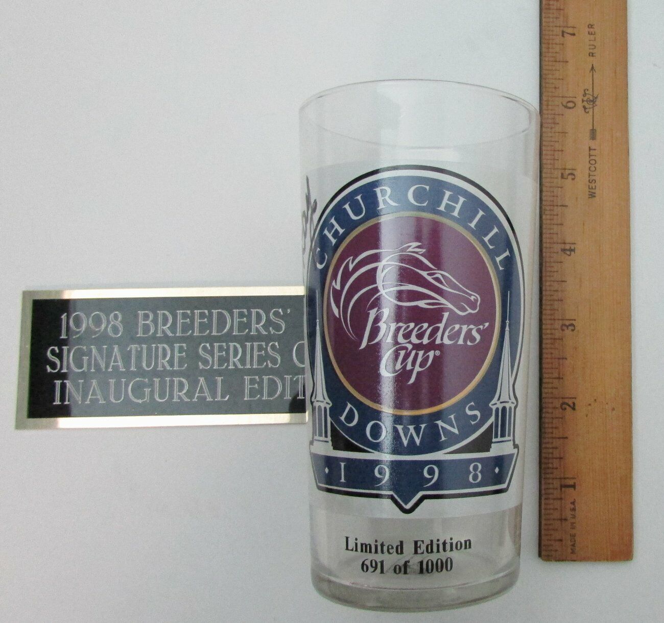 Pat Day Signed 1998 Breeder's Cup Churchill Downs Signature Series Glass 153442