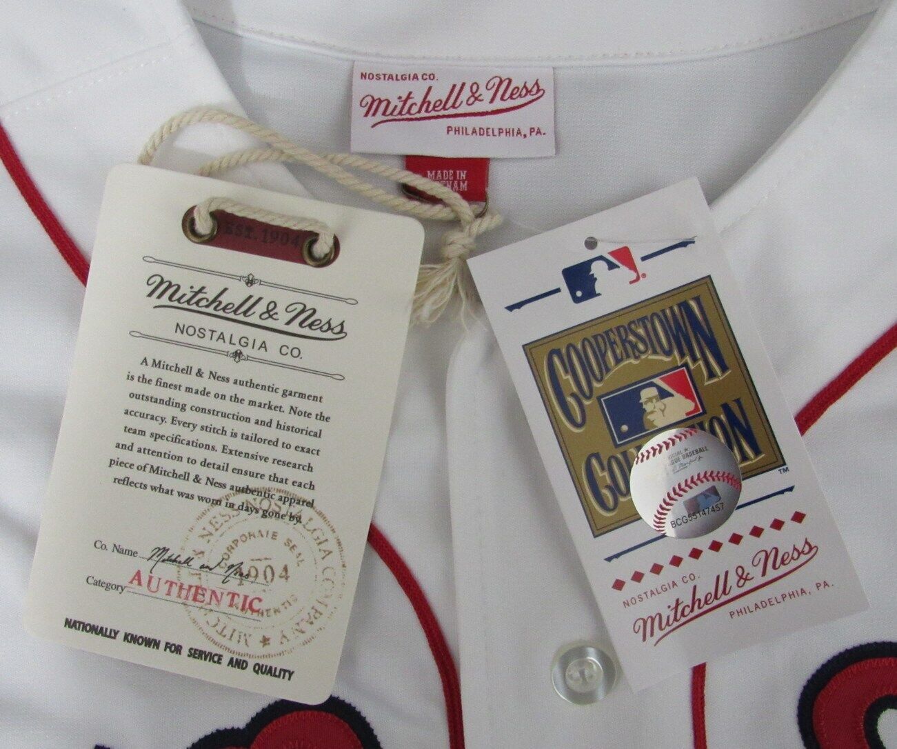 Pedro Martinez HOF Autographed/Ins Mitchell & Ness Jersey Red Sox Beckett 176376