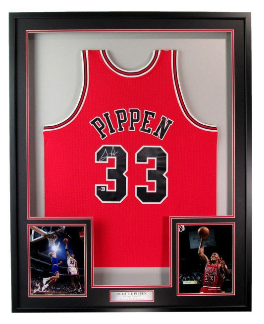 Scottie Pippen HOF Autographed Basketball Jersey Bulls Framed Beckett 176757