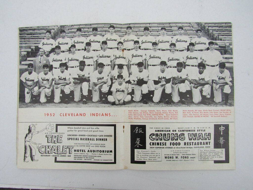 Cleveland Indians "Play Ball" 1953 Official Picture and Record Book 142078