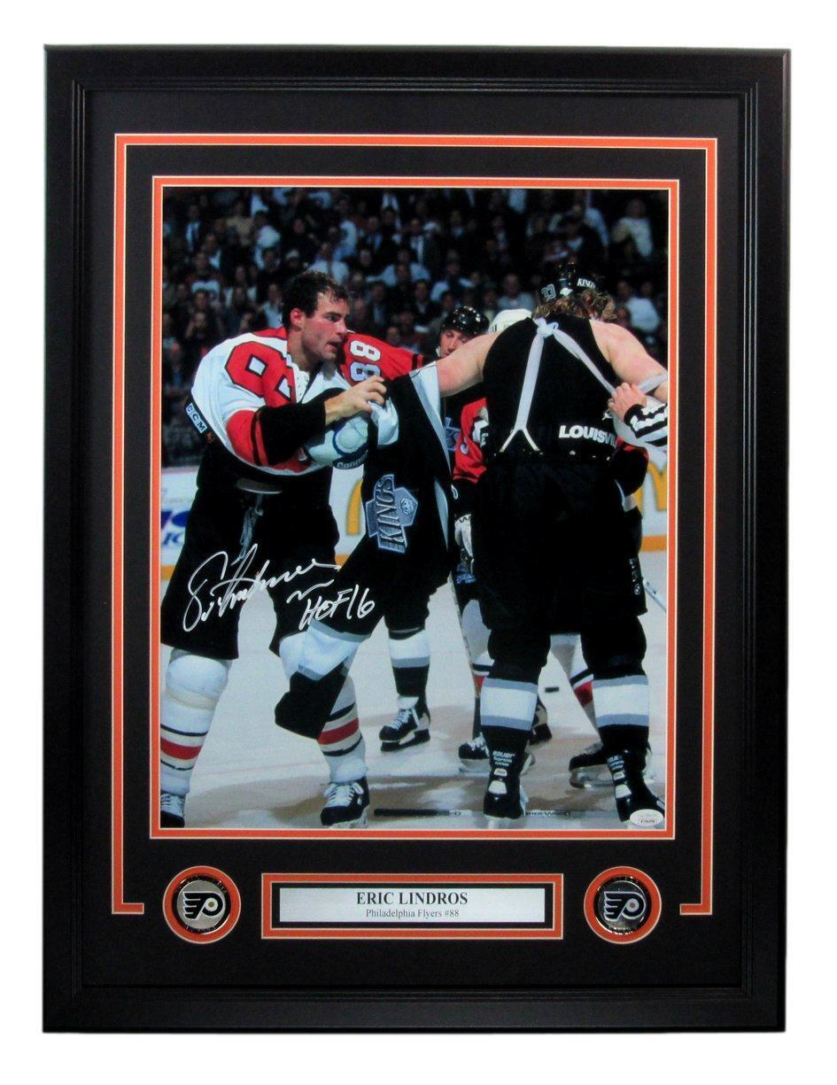 Eric Lindros HOF Autographed/Inscr 16x20 Photo Philadelphia Flyers Framed JSA