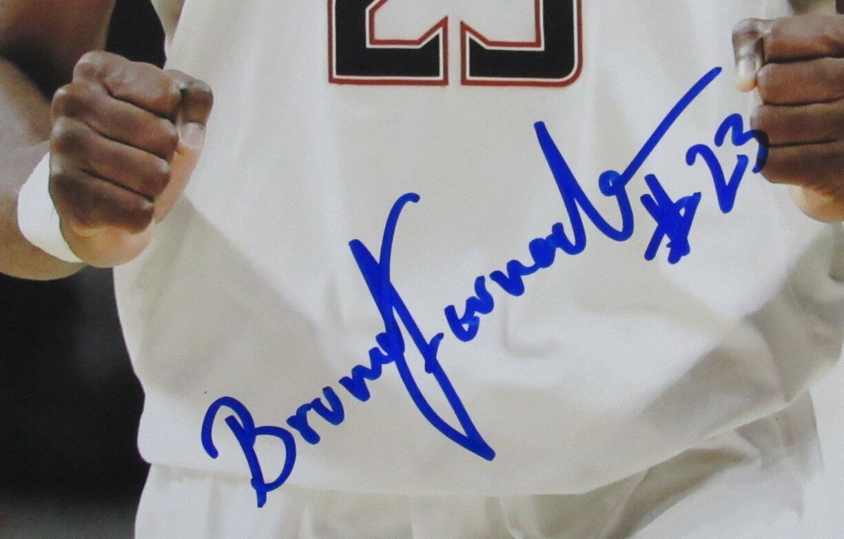 Bruno Fernando Autographed 11x14 Basketball Photo University of Maryland Beckett