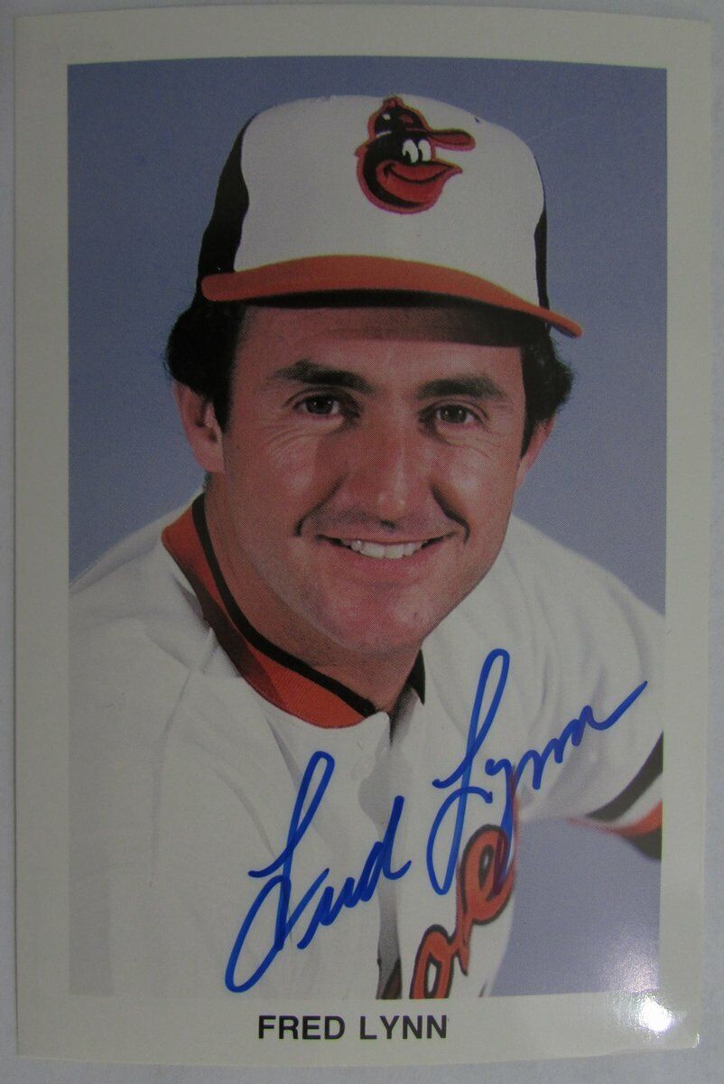 Fred Lynn Baltimore Orioles Signed Team Issued  Postcard   149525