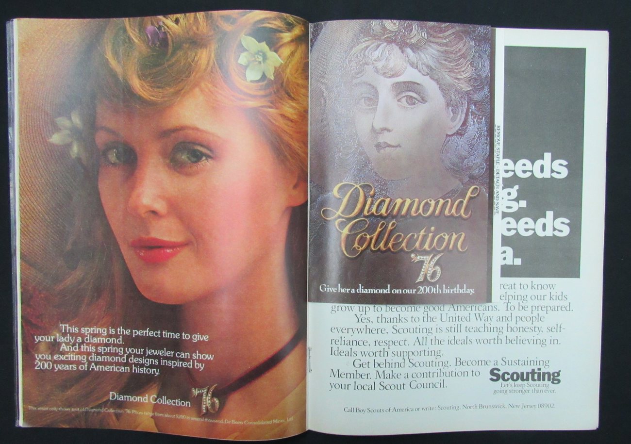 Mike Schmidt HOF Signed 5/3/1976 Sports Illustrated Magazine No label JSA 186259