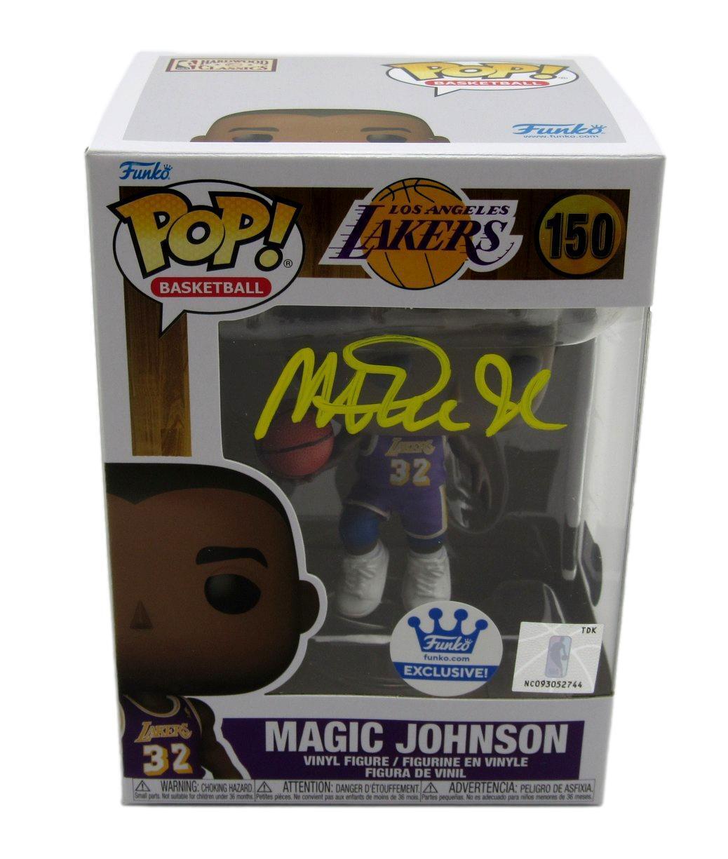 Magic Johnson Autographed Funko Pop! #150 Figurine Lakers Beckett 180031