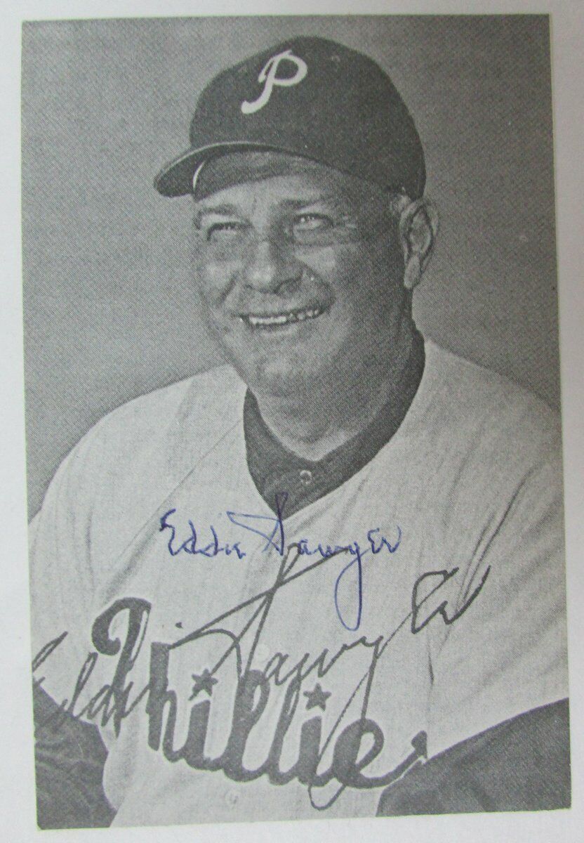 Eddie Sawyer Philadelphia Phillies Signed 3.5x5 B&W Magazine Cut d.1997 149642