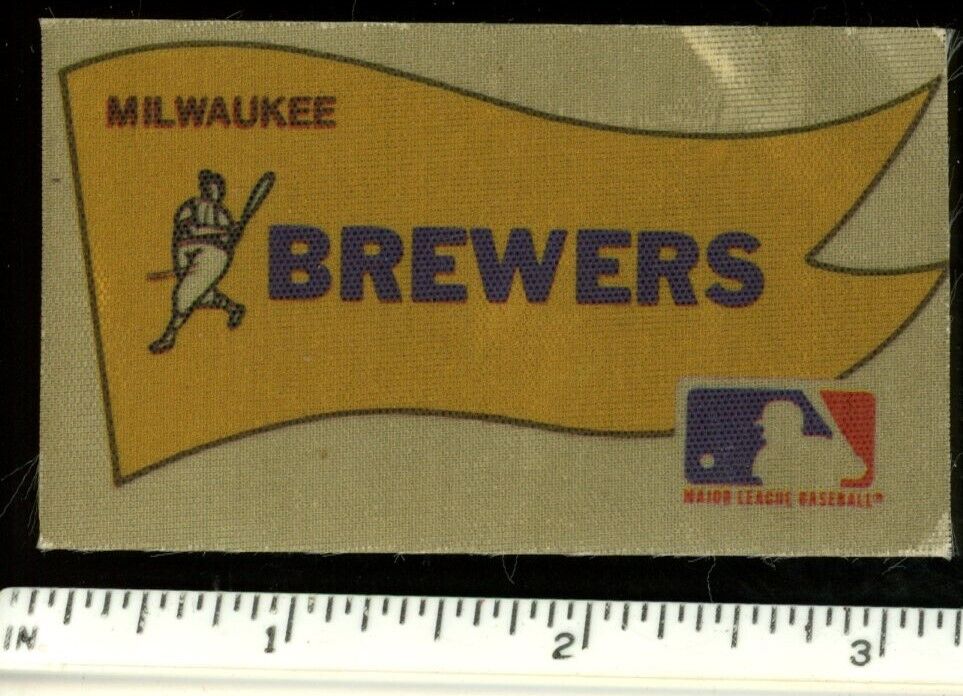 MLB Milwaukee Brewers 3x2 Color Decal