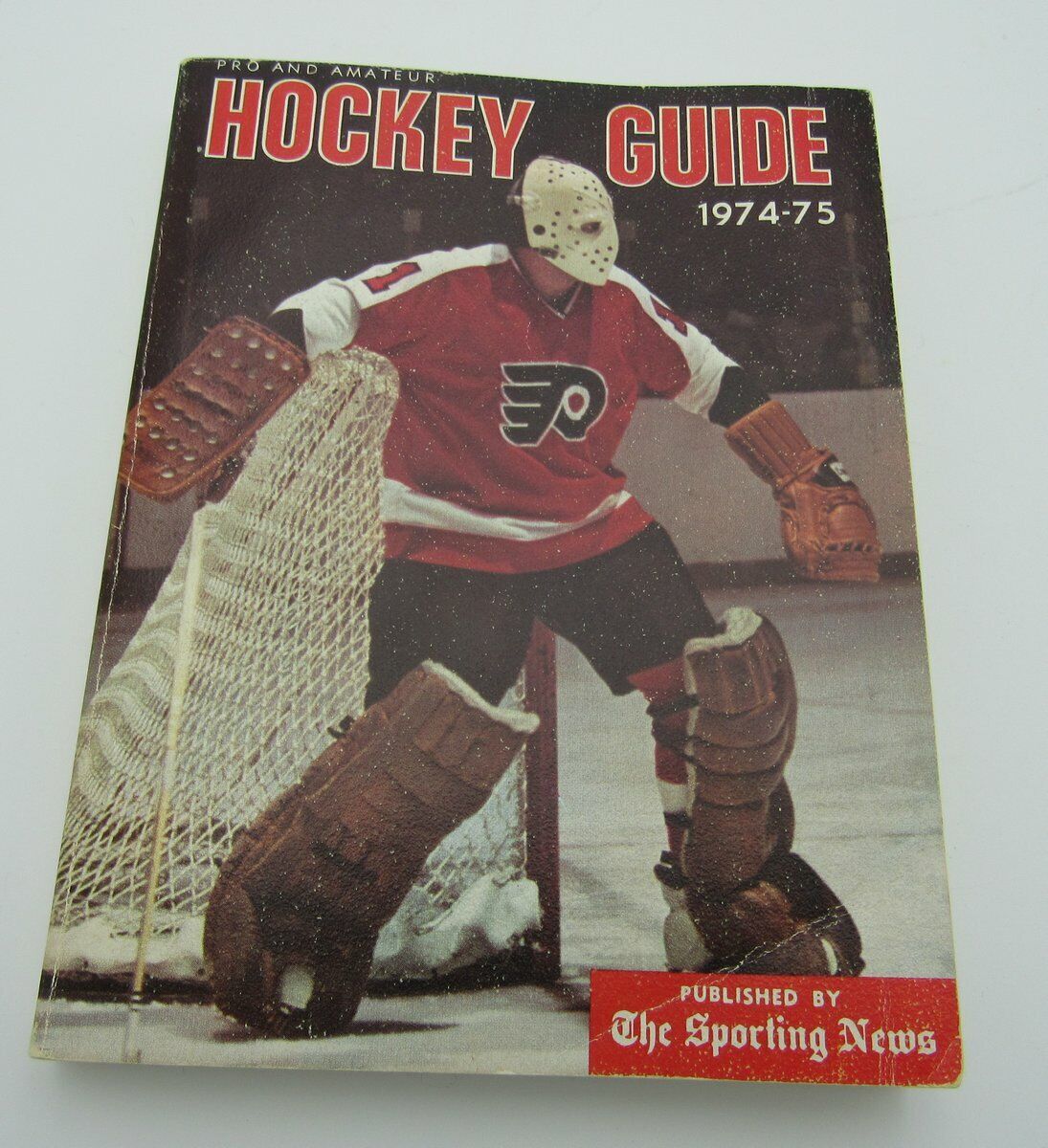 1974-1975 The Sporting News NHL Hockey Guide Bernie Parent Flyers Cover 143089