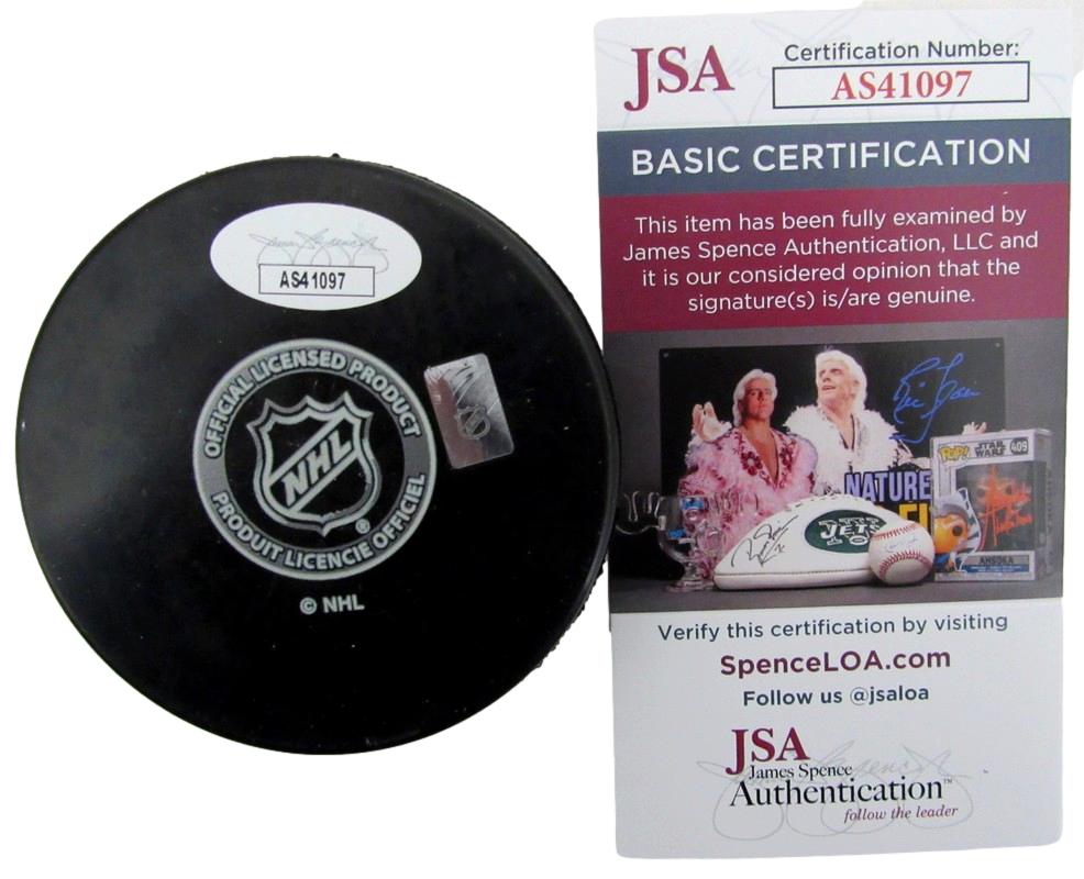 David Pastrnak Signed/Auto Hockey Puck Boston Bruins JSA 186376