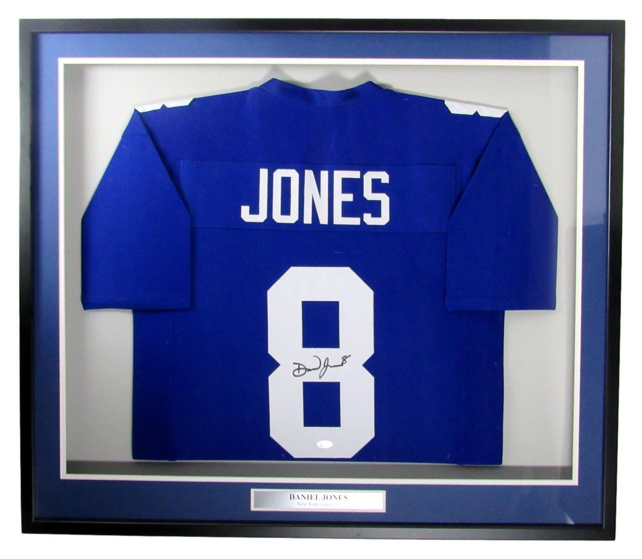 Daniel Jones Signed New York Giants Football Jersey Framed Beckett 156879