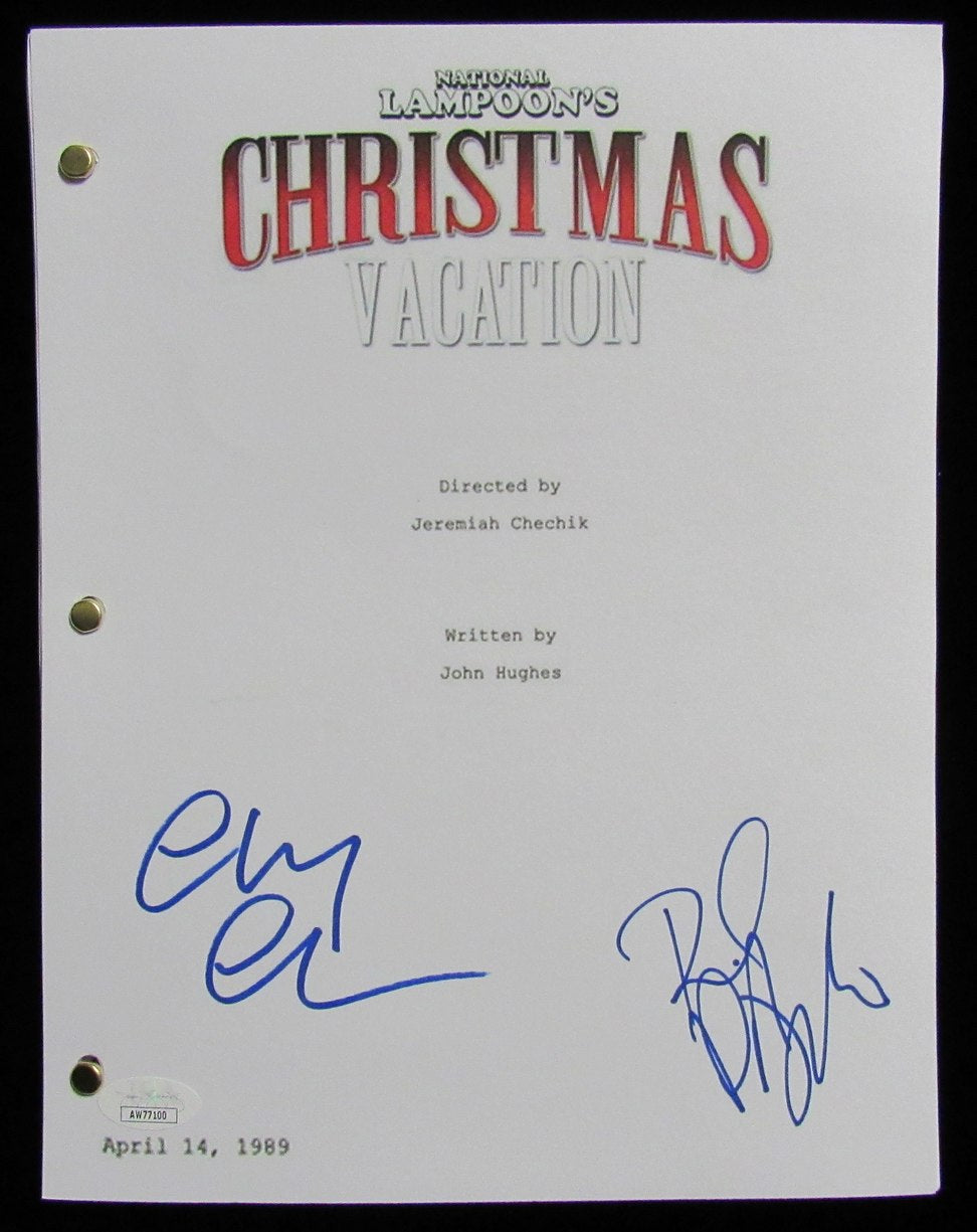 Chevy Chase/Beverly D'Angelo Signed "Christmas Vacation" Movie Script JSA 191285