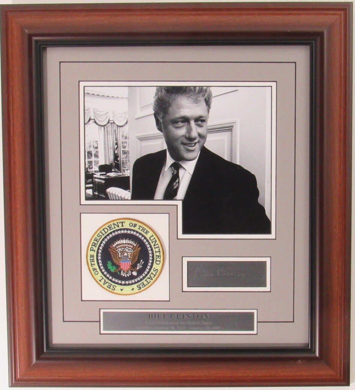 Bill Clinton US President Laser Signed 8x10 B/W Photo & Patch Framed 158113