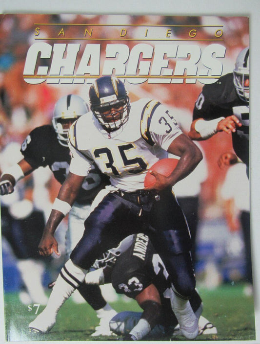 1992 San Diego Chargers NFL Football Official Team Yearbook 145893