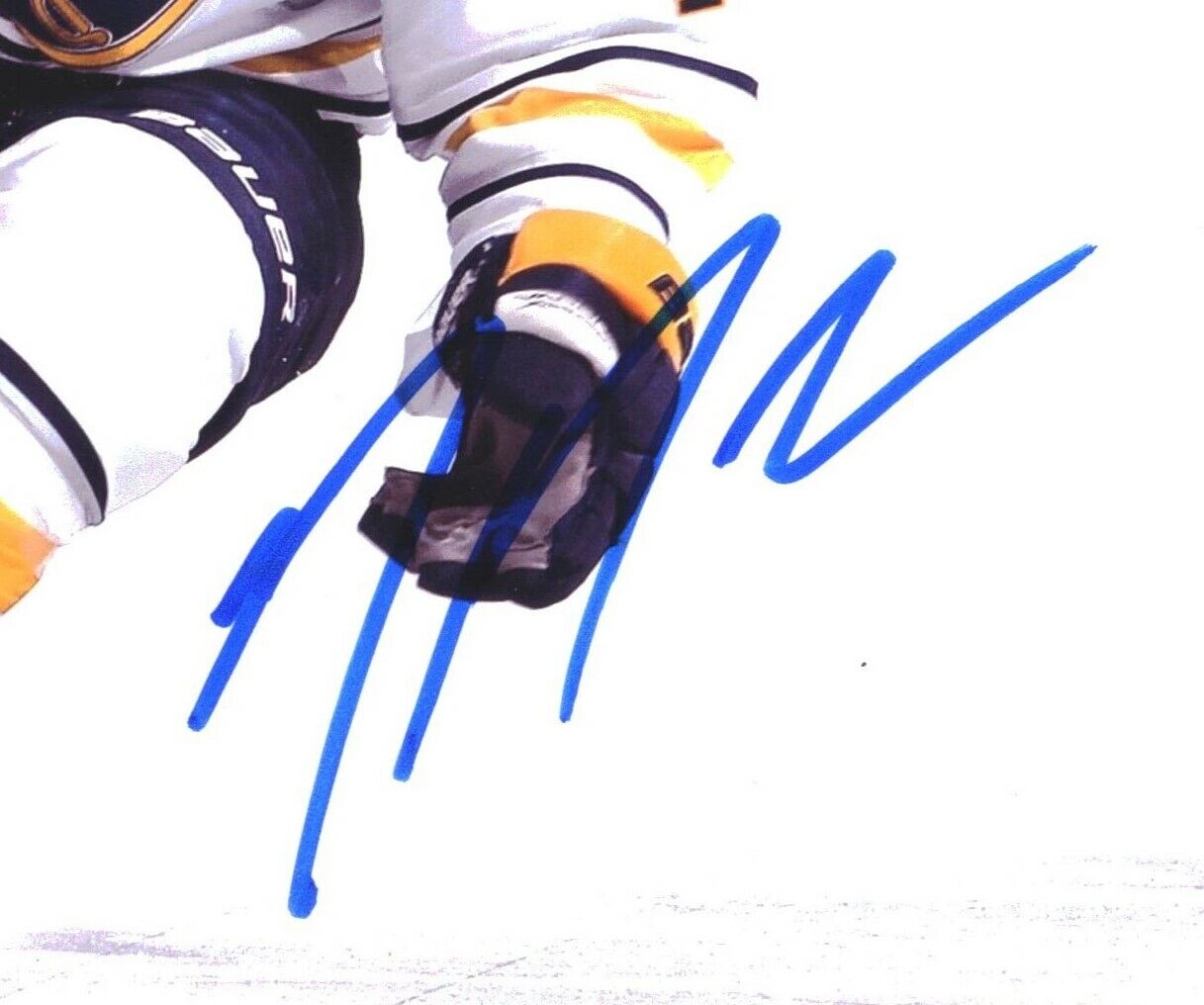 Nathan Gerbe Buffalo Sabres Signed/Autographed 8x10 Photo 152199