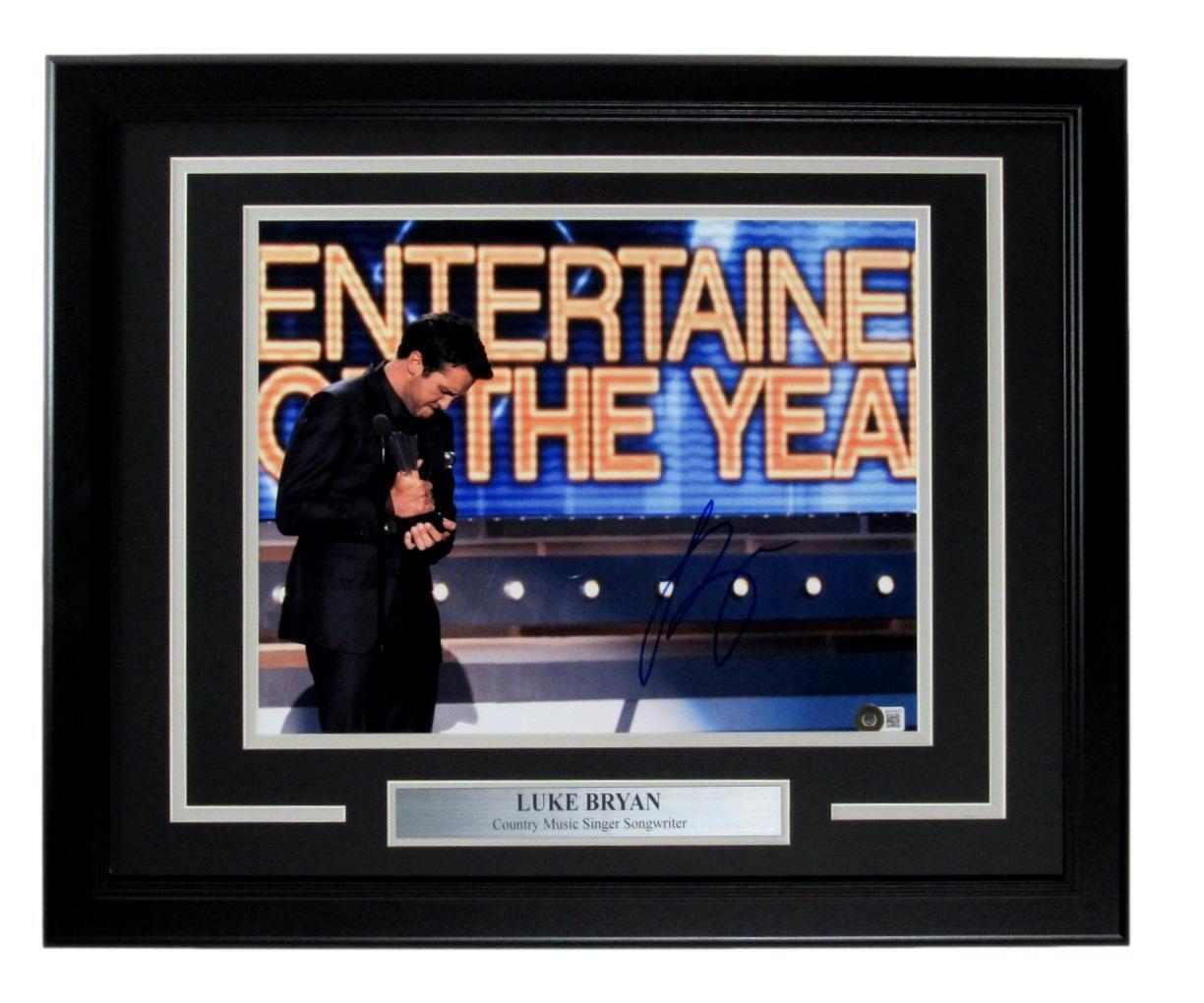 Luke Bryan Autographed 11x14 Photo Country Music Performer Framed Beckett