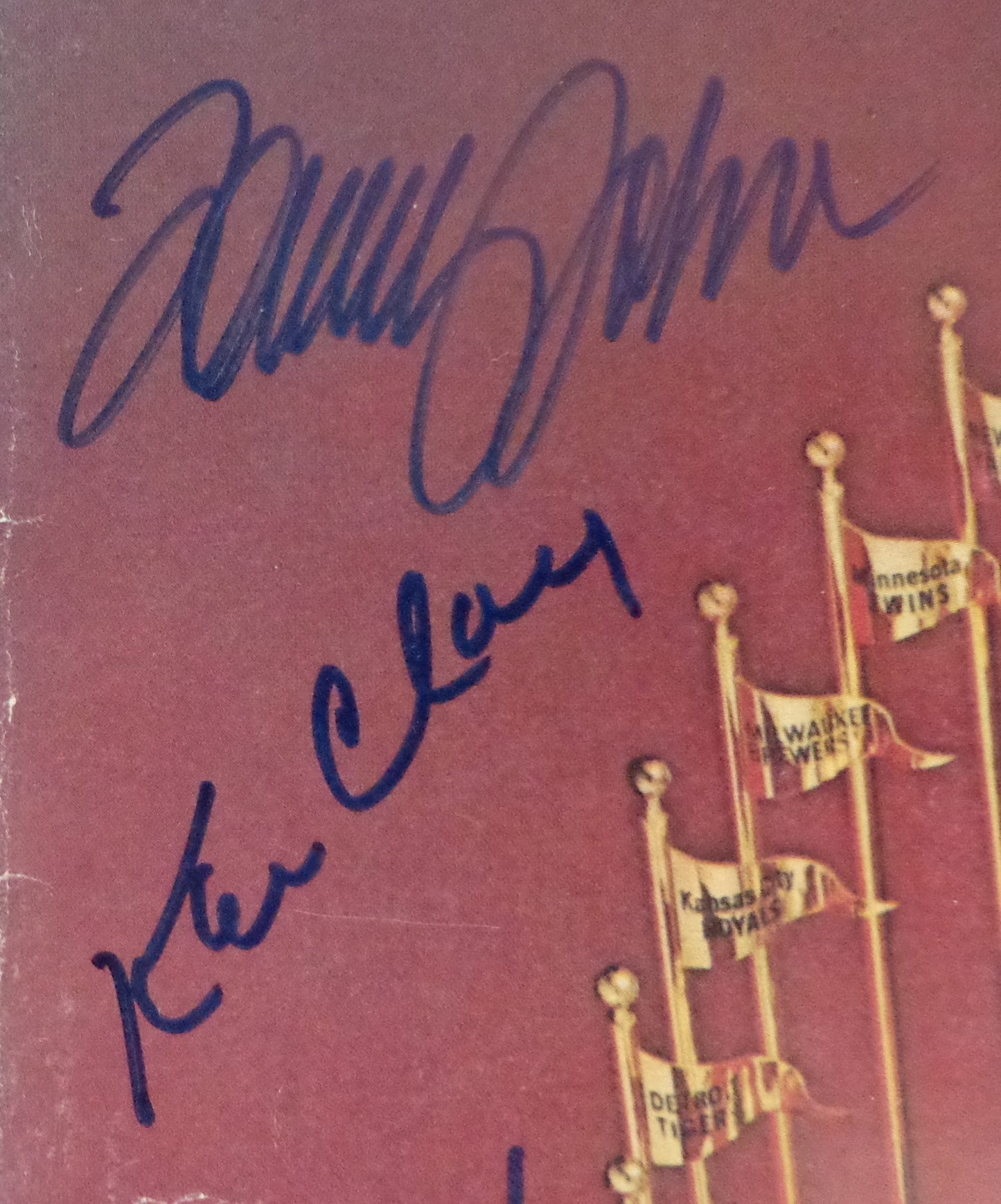 1977 World Series Program Multi-Signed by 17 Yankees/Dodgers+ Hunter HOF 177126