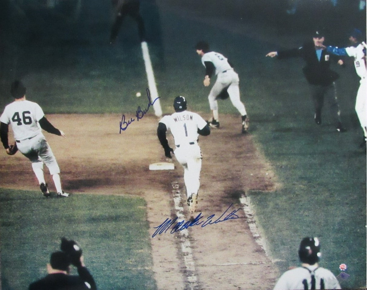 Bill Buckner/Mookie Wilson Dual-Signed/Autographed 16x20 Photo MLB Holo 191635