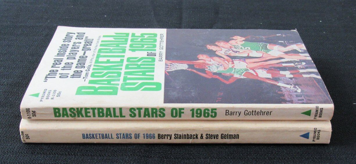 Lot of 2 Basketball Stars of 1965 and 1965 Books Bill Russell Cover 181821