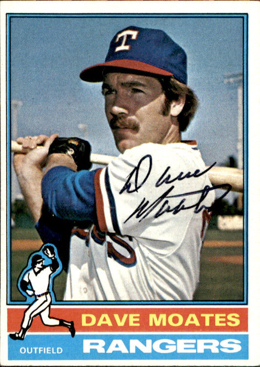 Dave Moates Autographed 1976 TOPPS Card #327 Texas Rangers 183451