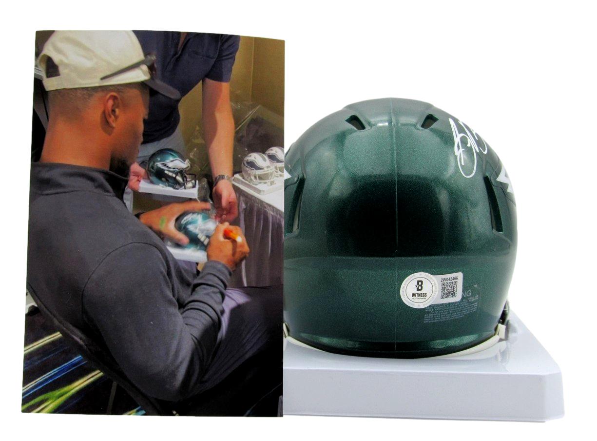 Saquon Barkley Autographed Mini Football Helmet Philadelphia Eagles Beckett 0145