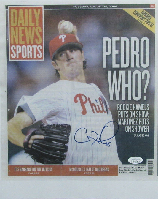Cole Hamels Phiuladelphia Phillies Signed/Auto 11x14 Newspaper Photo JSA 164953