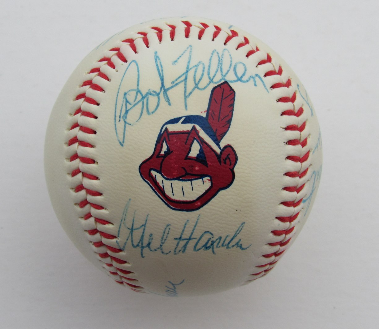 Cleveland Indians Team Autographed by 15 Players Indians Logo Baseball 180626