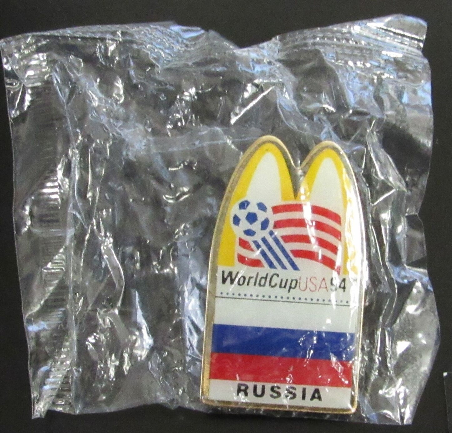 1994 USA World Cup Soccer Commemorative McDonalds Arch Pin - Russia 176848