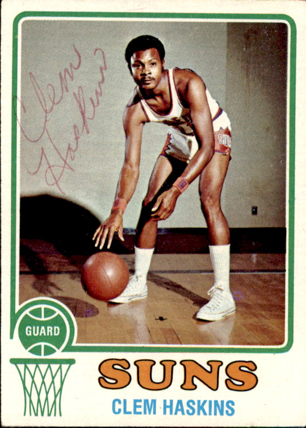 Clem Haskins Autographed 1973-74 TOPPS Basketball Card #59 Phoenix Suns 182947