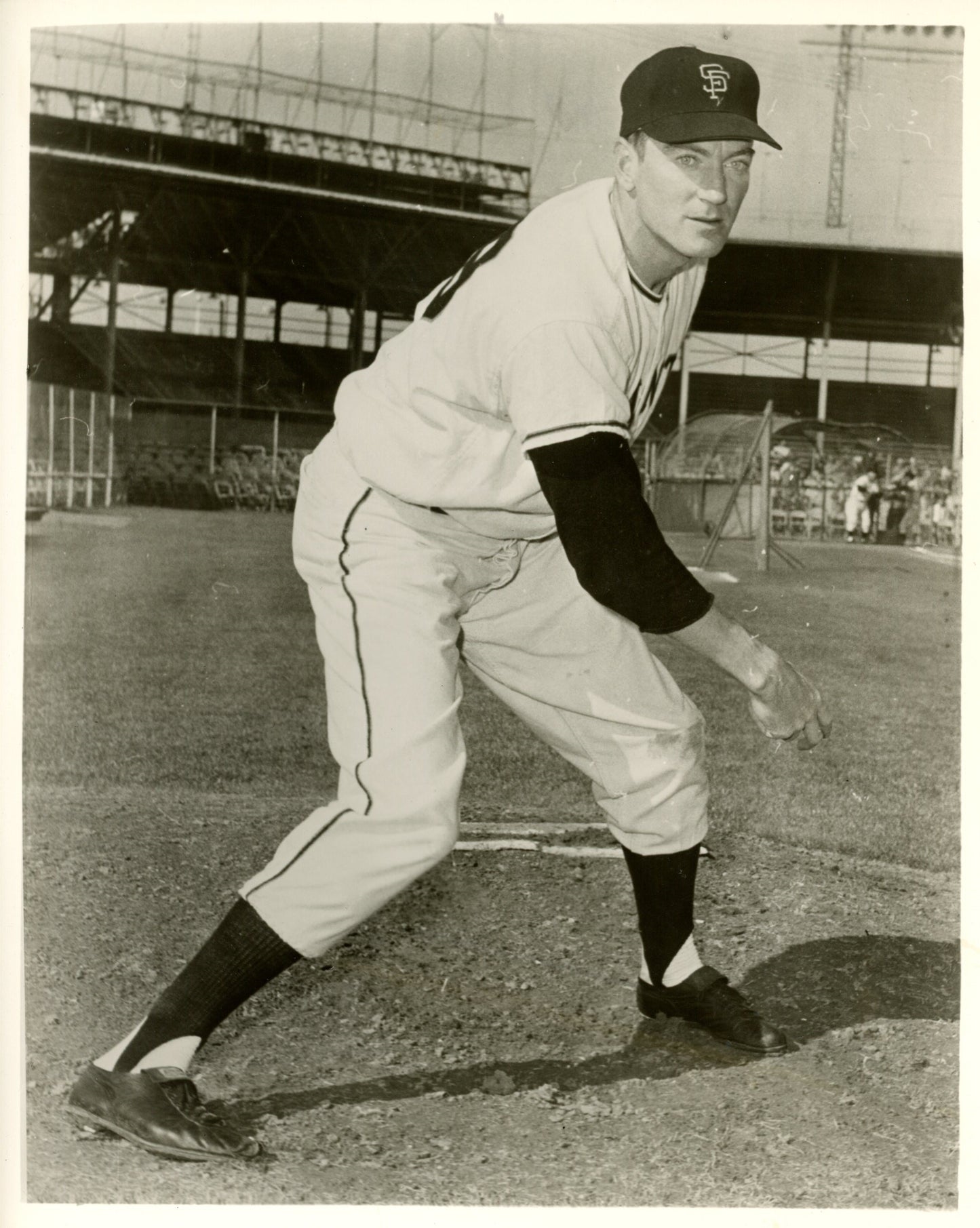 Curt Barclay 8x10 B/W 1957 Press Wire Photo New York Giants